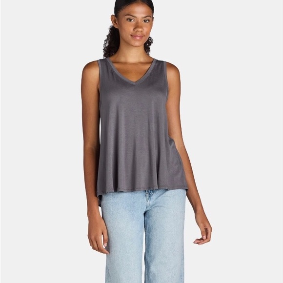 TIME and TRU Womens Tank Top Size Medium 8-10 Relaxed Fit Sleeveless Gray  New - Picture 3 of 7